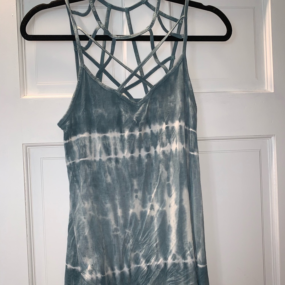 Criss cross tie dye tank top
